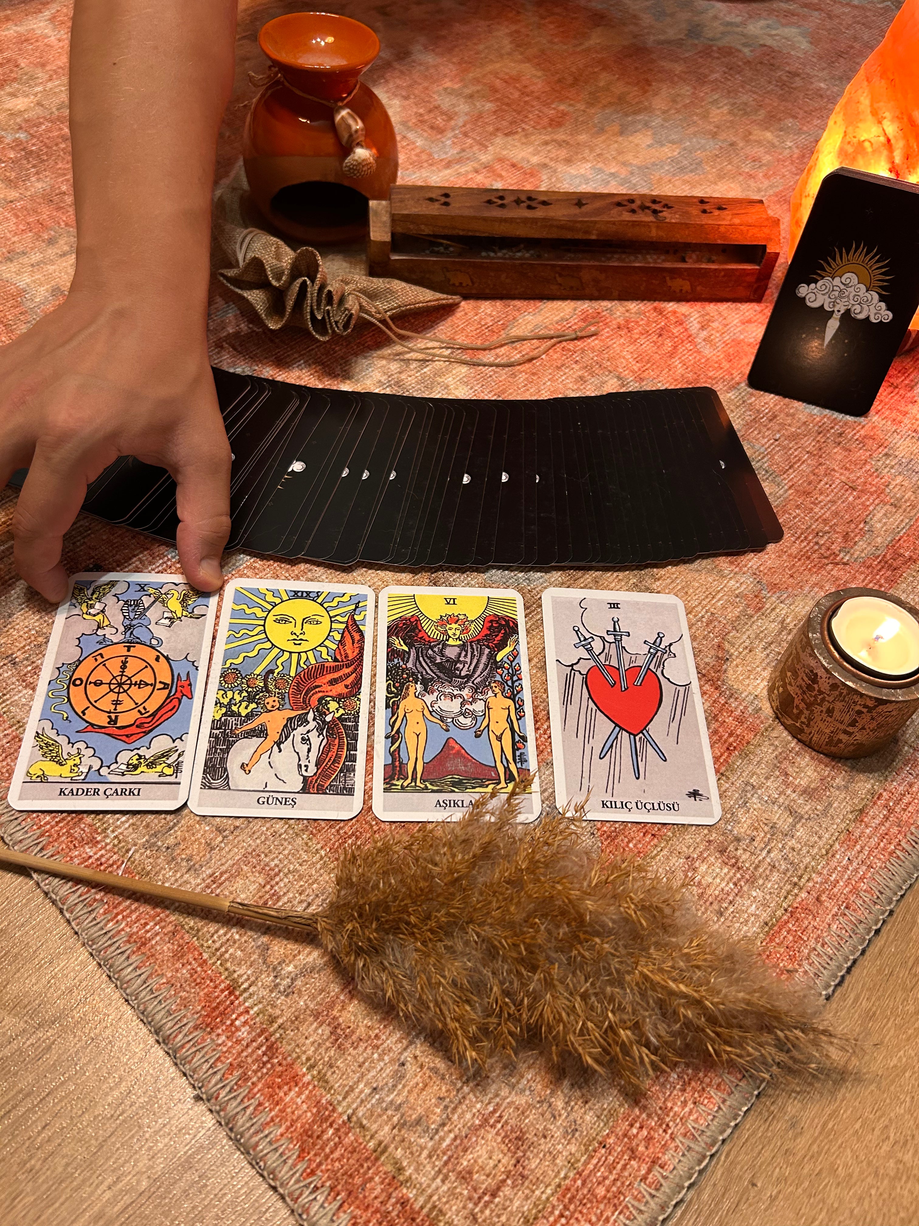 "TAROT KARTLARI"